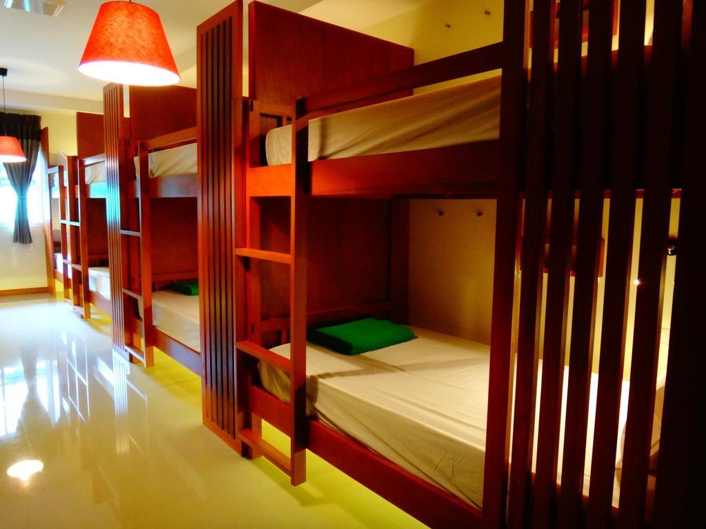 Phangan Pearl Hostel Hatrin Kültér fotó