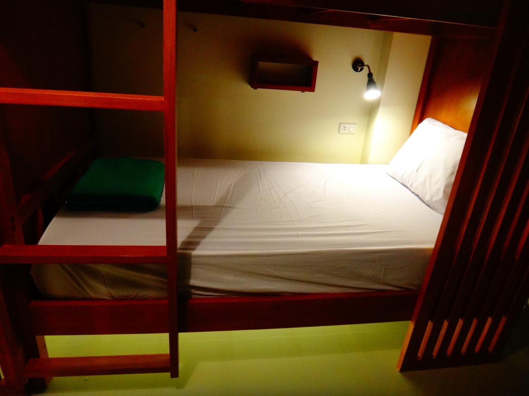 Phangan Pearl Hostel Hatrin Kültér fotó