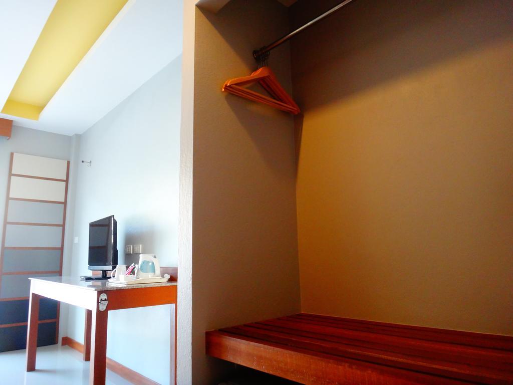 Phangan Pearl Hostel Hatrin Kültér fotó
