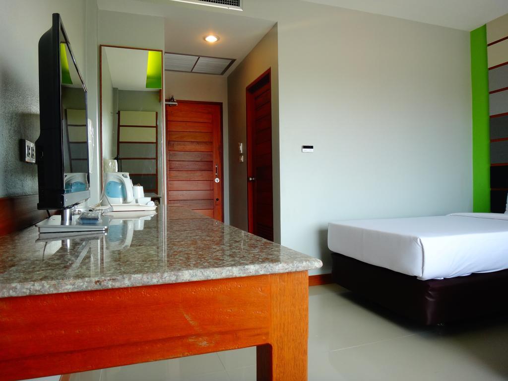 Phangan Pearl Hostel Hatrin Kültér fotó