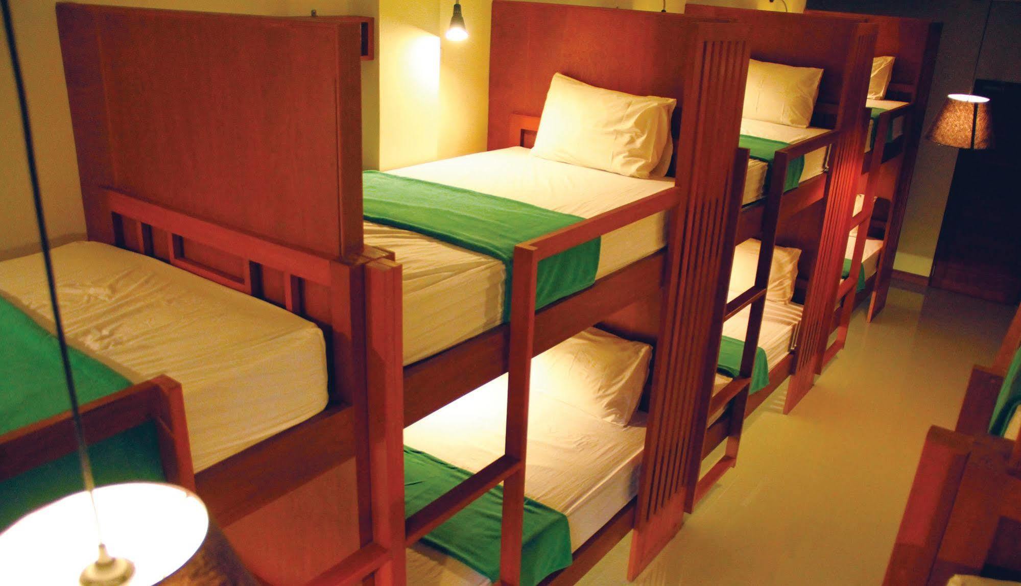 Phangan Pearl Hostel Hatrin Kültér fotó