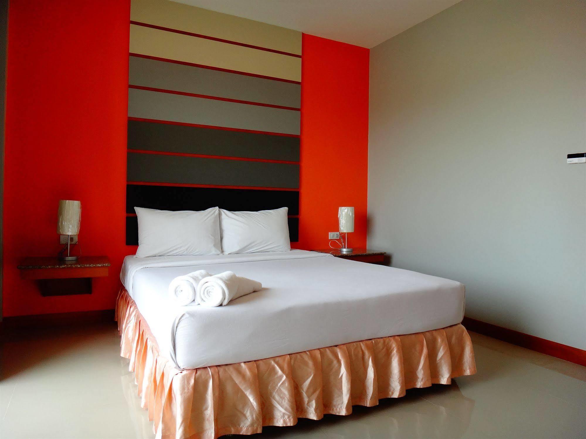 Phangan Pearl Hostel Hatrin Kültér fotó