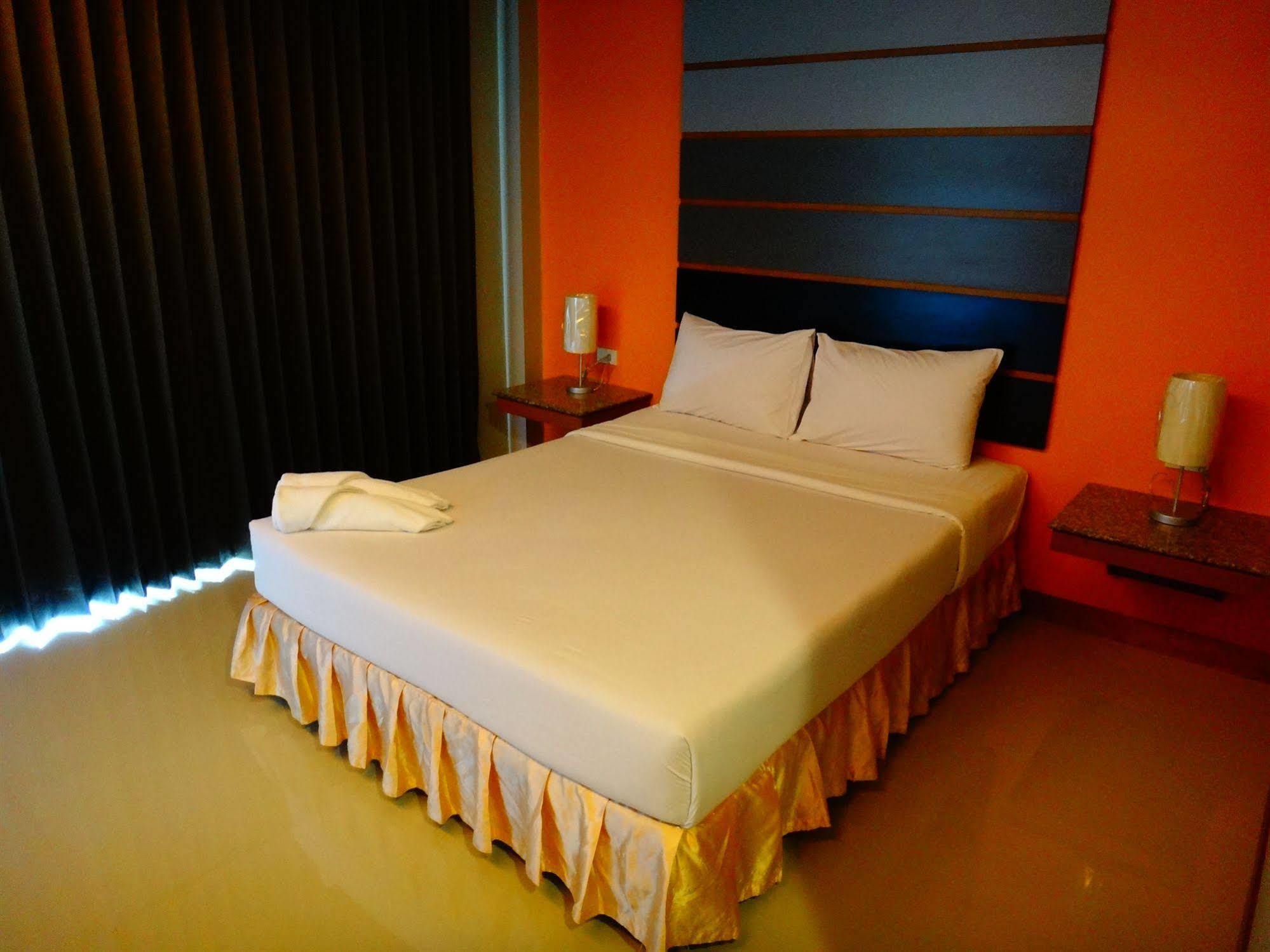 Phangan Pearl Hostel Hatrin Kültér fotó