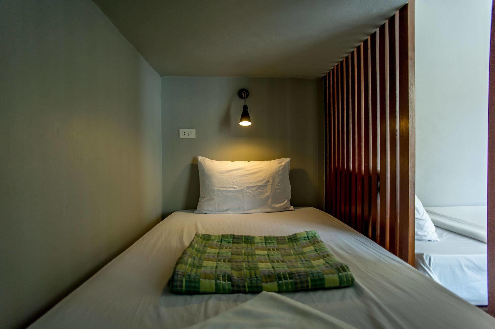 Phangan Pearl Hostel Hatrin Kültér fotó